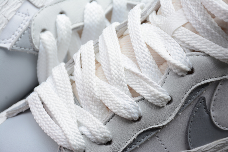 Nike Blazer Mid sacai White Grey BV0072-100