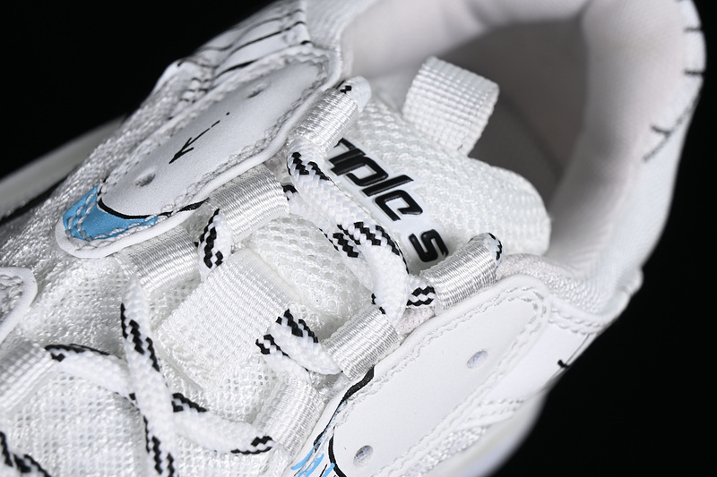 Balenciaga TRIPLE S TRAINER