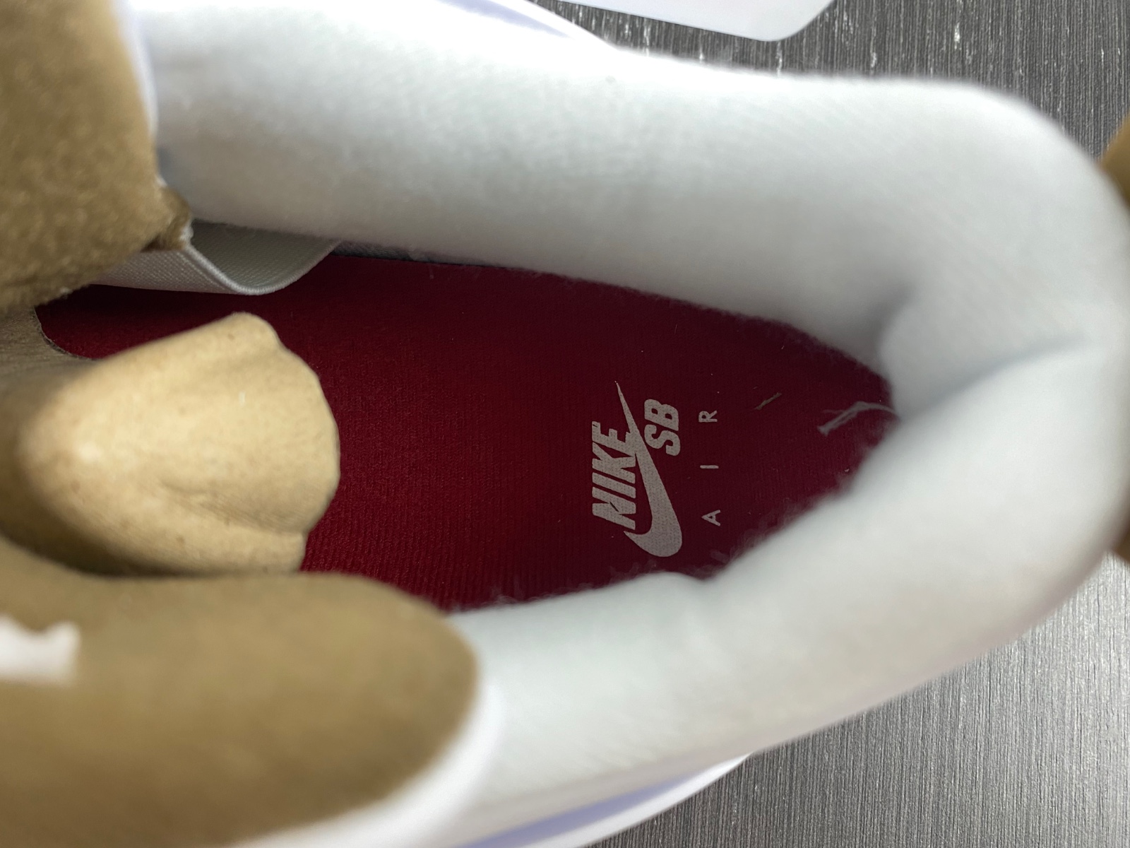 Nike SB x Air Jordan 4 customize