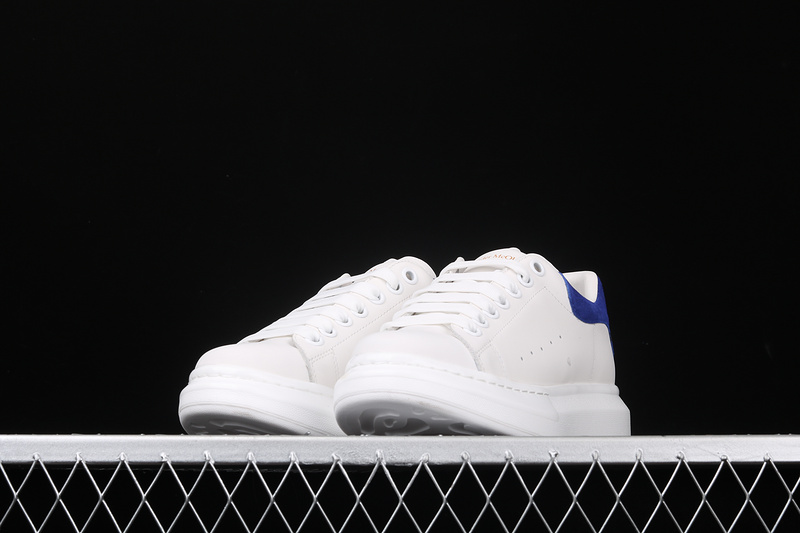 MCQUEEN OVERSIZED SNEAKER