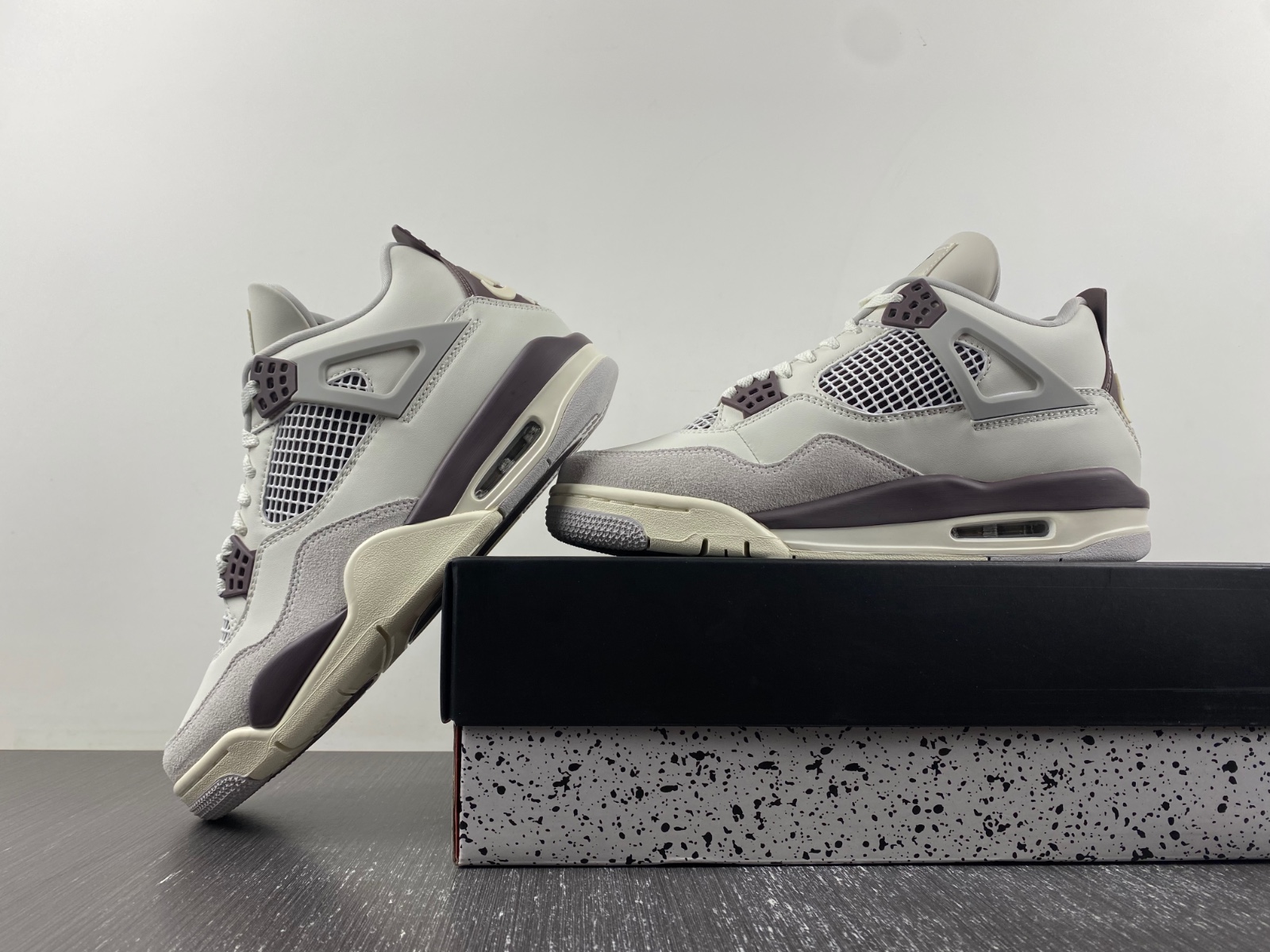 A Ma Maniere x Air Jordan 4 “Phantom” FZ4810-001