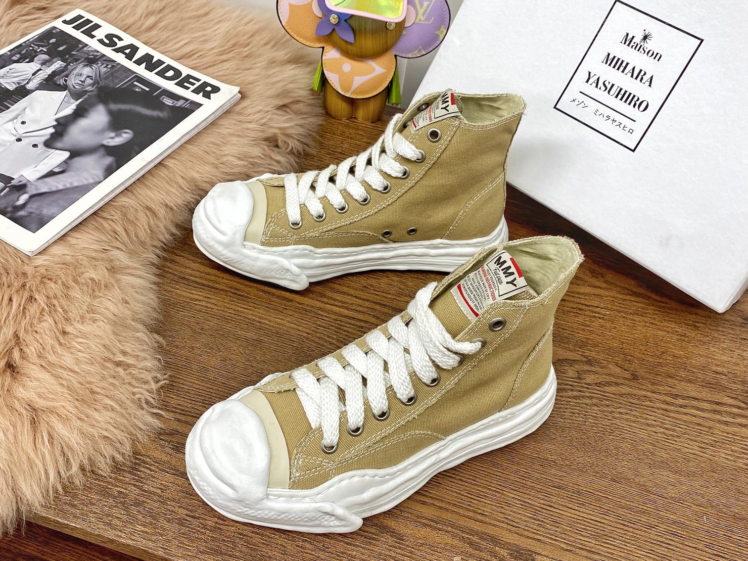 Maison Mihara Yasuhiro High-Top Sneakers MMY-007
