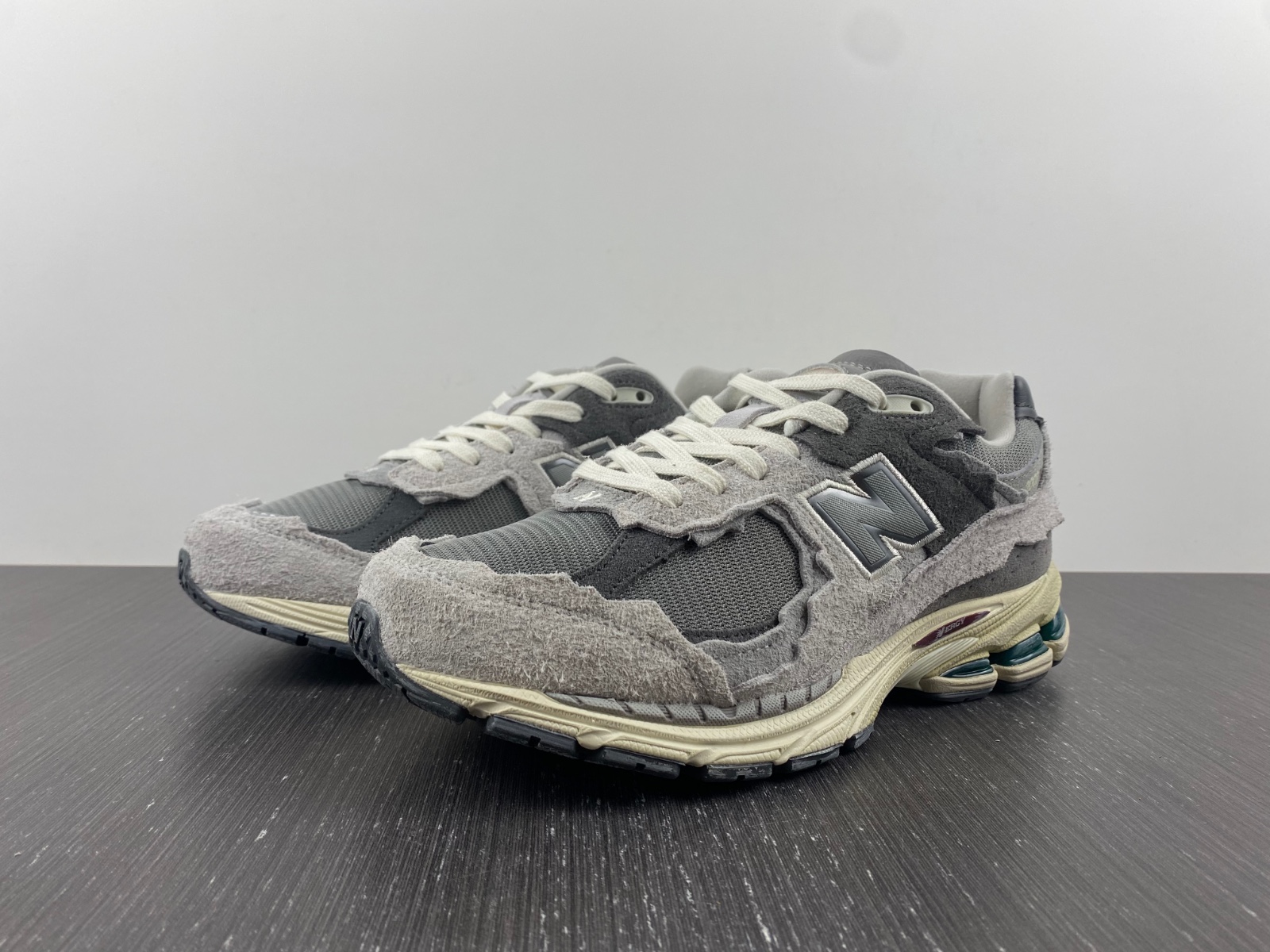 New Balance 2002R Protection Pack Rain Cloud - M2002RDA