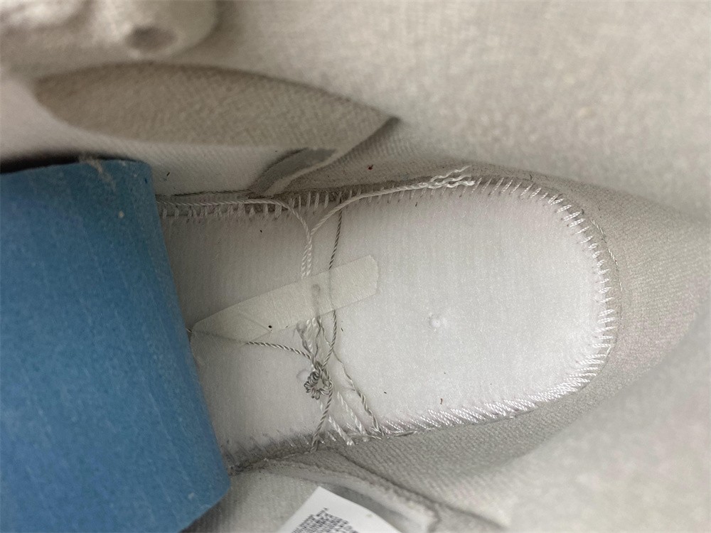 Air Jordan 1 High OG Newstalgia Chenille DJ4891-061