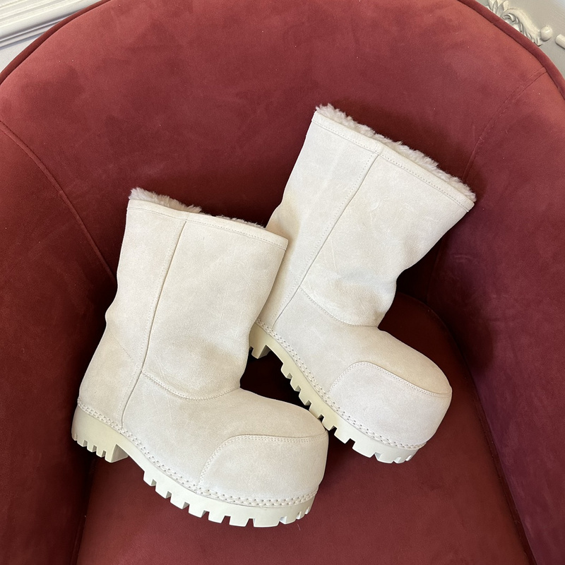 Balenciaga Winter Boots (Middle-Top)