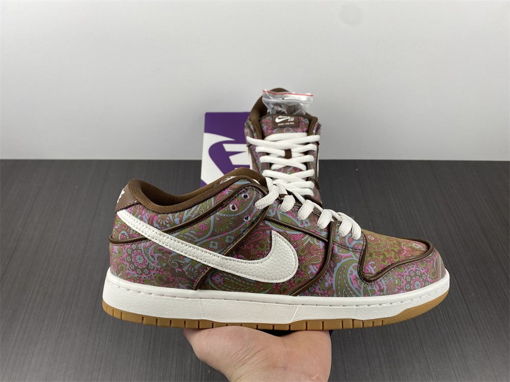 Nike SB Dunk Low “Paisley” DH7534-200