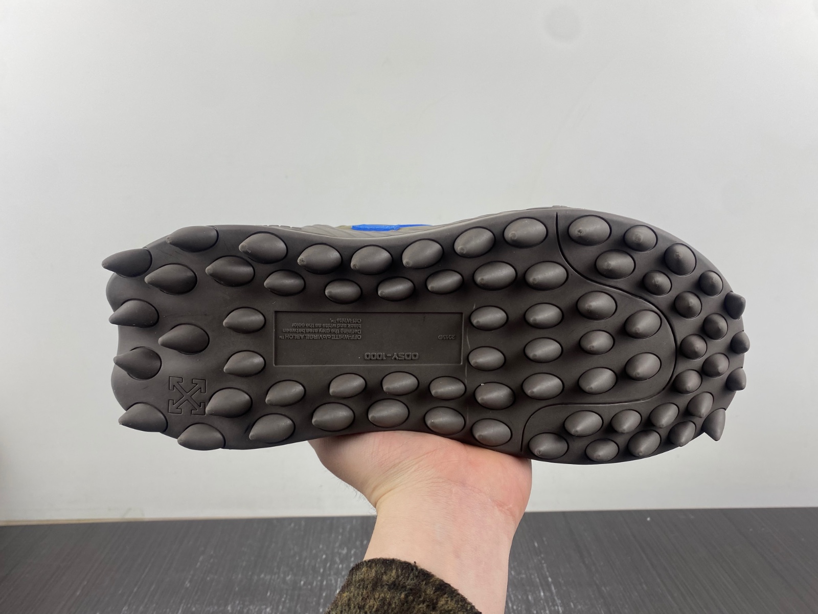 OW C/O ODSY-1000 SNEAKERS