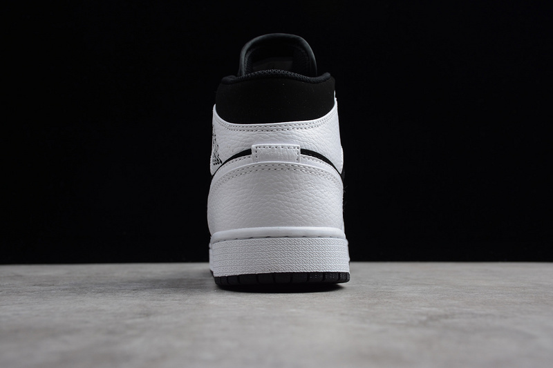 Air Jordan 1 Retro Mid 