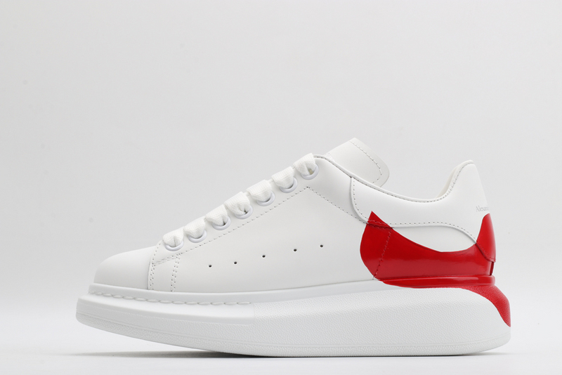 MCQUEEN OVERSIZED SNEAKER