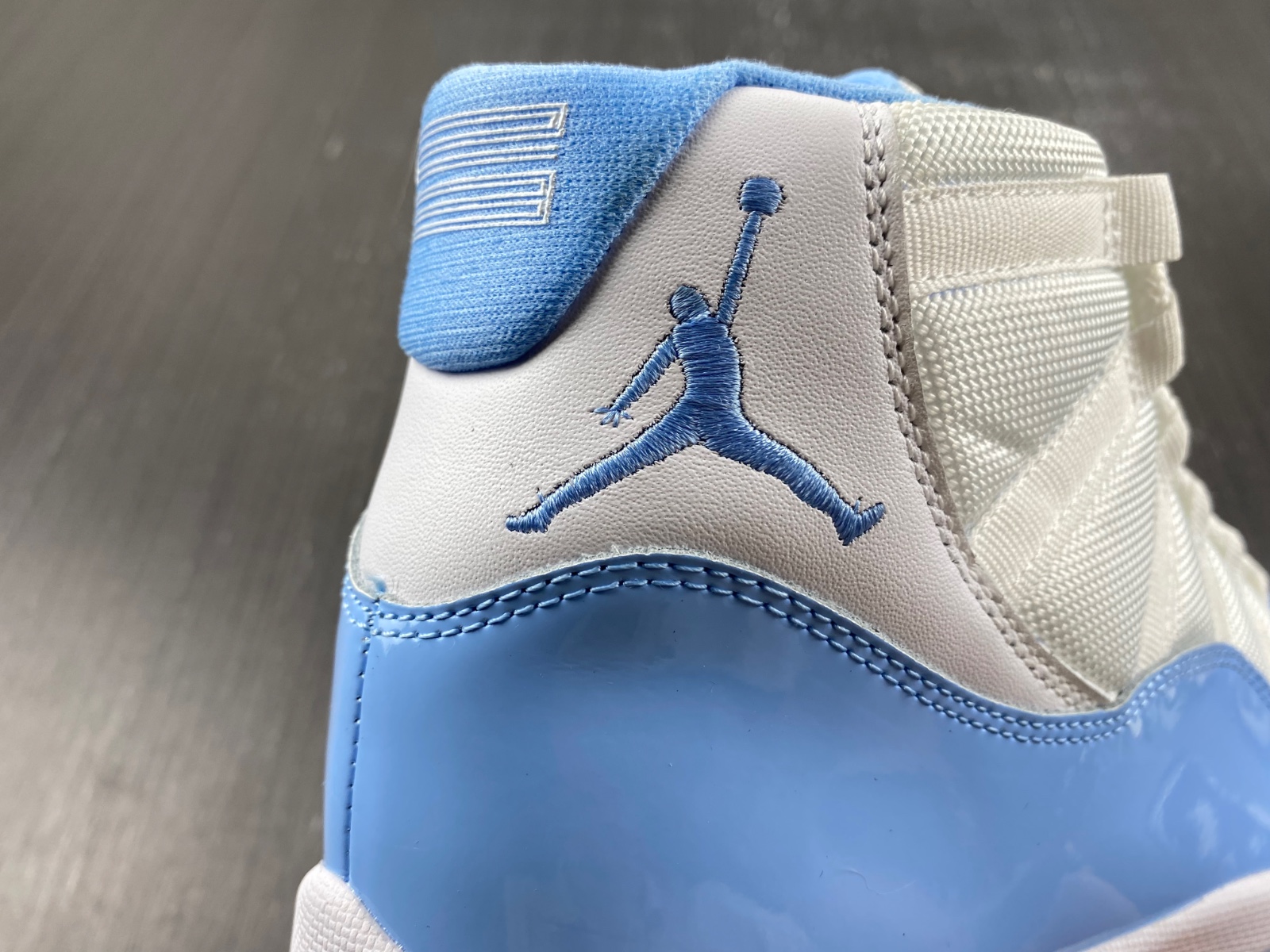 Air Jordan 11 customize