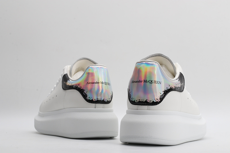 MCQUEEN OVERSIZED SNEAKER