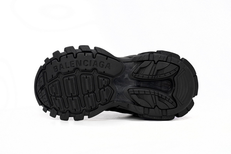 Balenciaga Tess Black And White LED 542023 W1GB1 2045