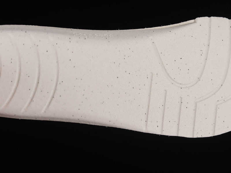 Balenciaga TRIPLE S TRAINER