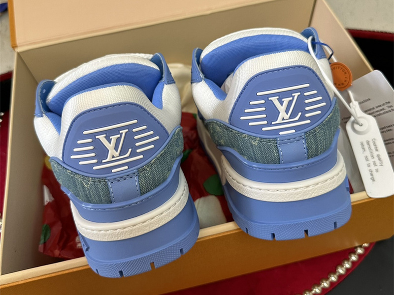 LV Trainer Maxi Sneaker