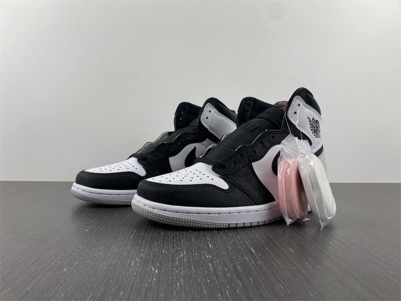 Air Jordan 1 Retro High OG 'Stage Haze' 555088-108