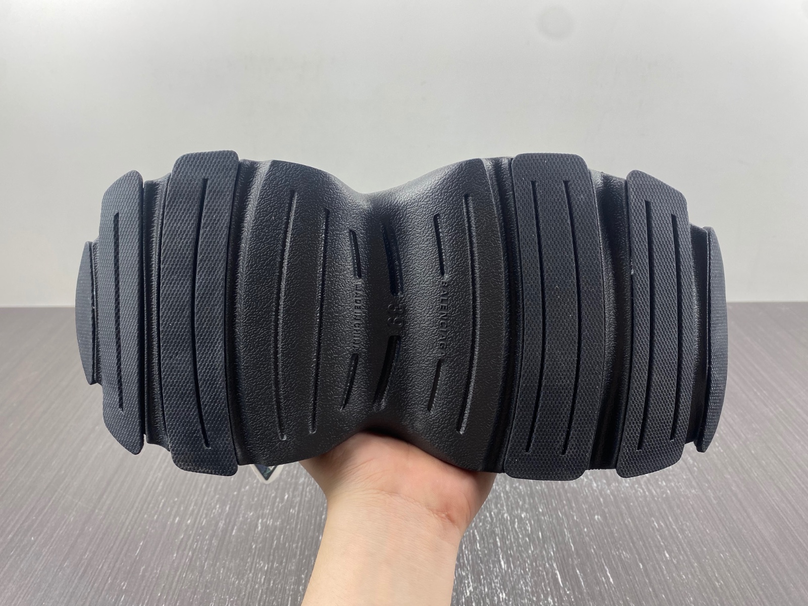 BLC* HD Lace-Up Sneaker