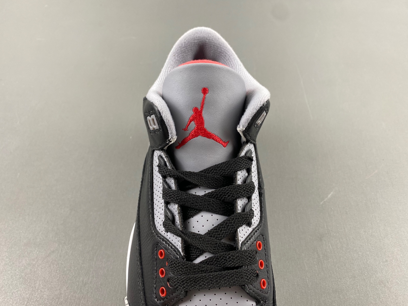 Air Jordan 3 OG “Black Cement”  SKU:DN3707-010