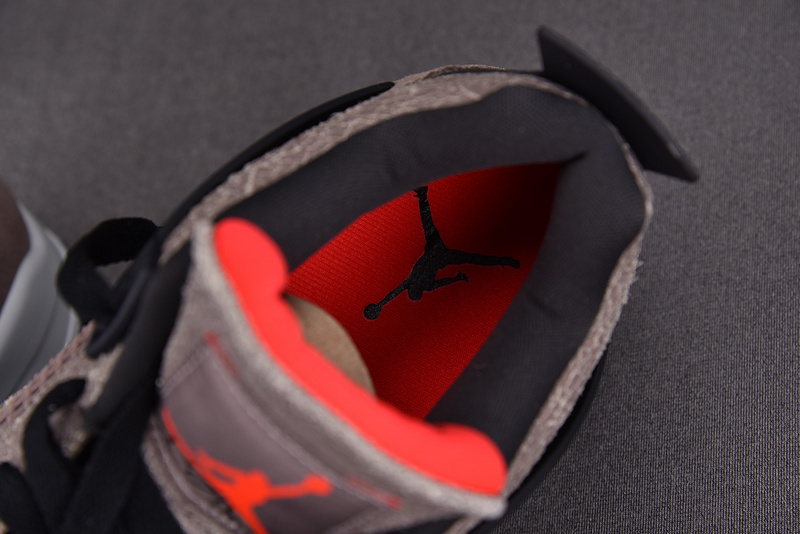 Air Jordan 4 Taupe Haze DB0732-200