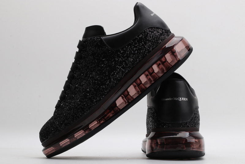 MCQUEEN OVERSIZED SNEAKER