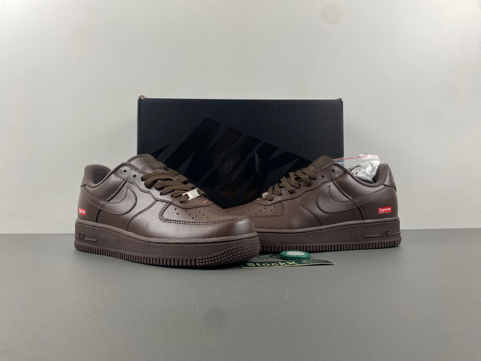 Supreme x Nike Air Force 1 Low “Baroque Brown”