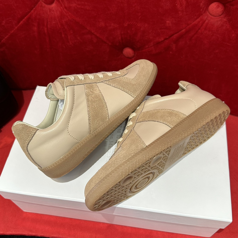 Maison M0rgiela Trainer (GATs)