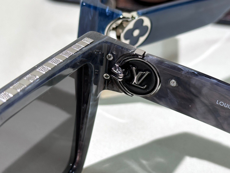L&V Sunglasses 202304004