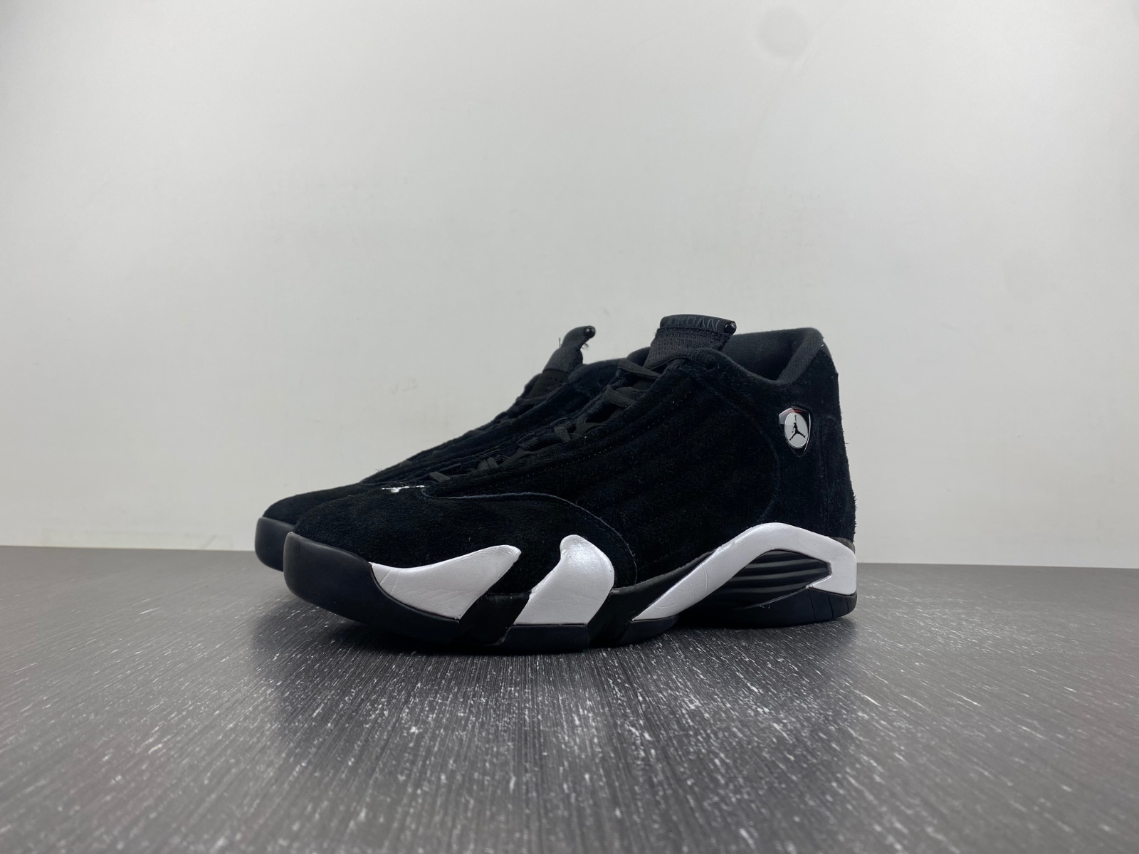 Air Jordan 14 Retro 'Black White' 487471-016