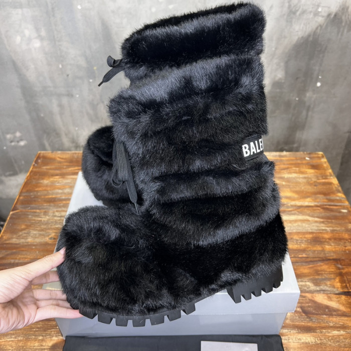 Balenciaga Winter Boots