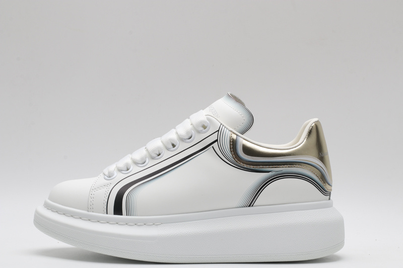 MCQUEEN OVERSIZED SNEAKER