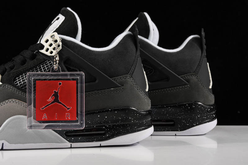 Air Jordan 4 Retro "fear Pack" 626969-030