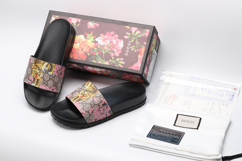 Gucci slide (EU35-EU46)