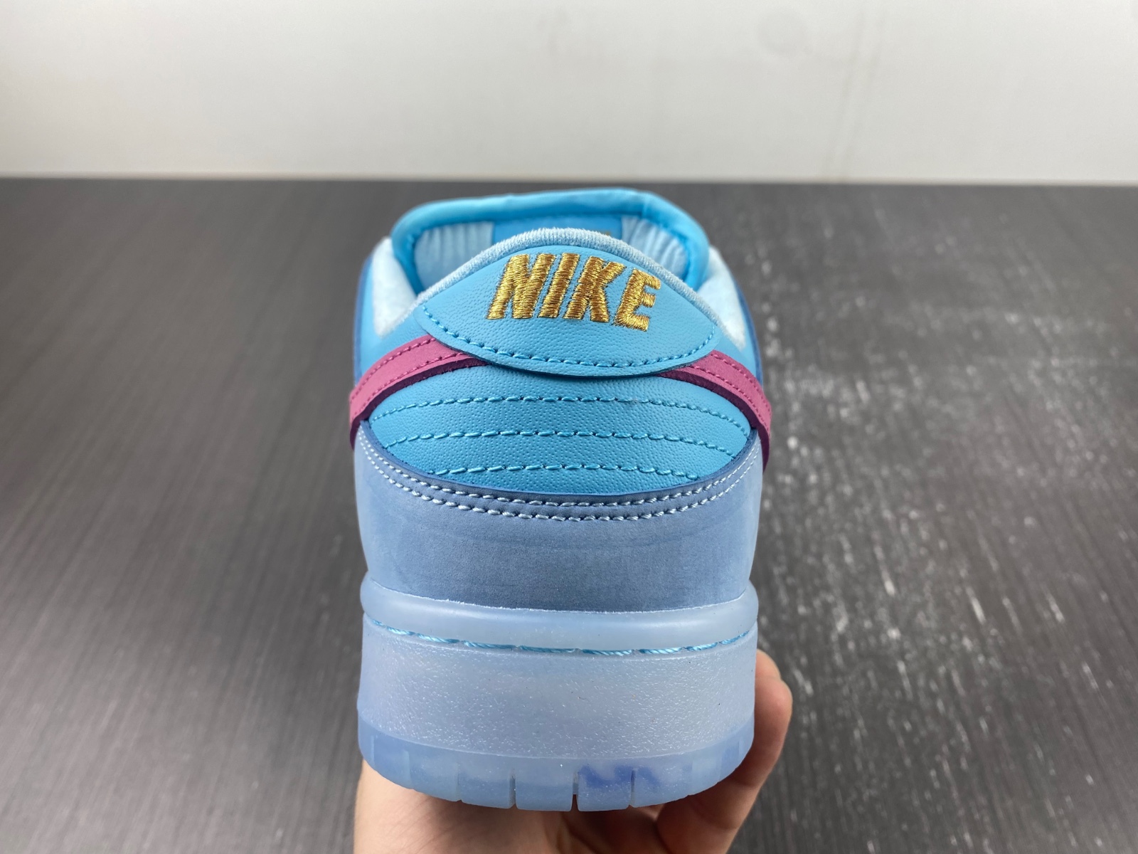 Run The Jewels x Nike SB Dunk Low DO9404-400