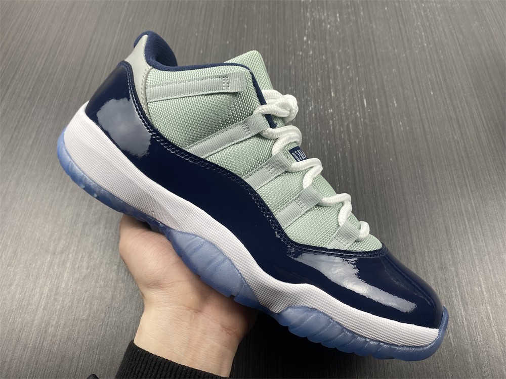 Air  Jordan 11 Retro Low Georgetown 528895-007