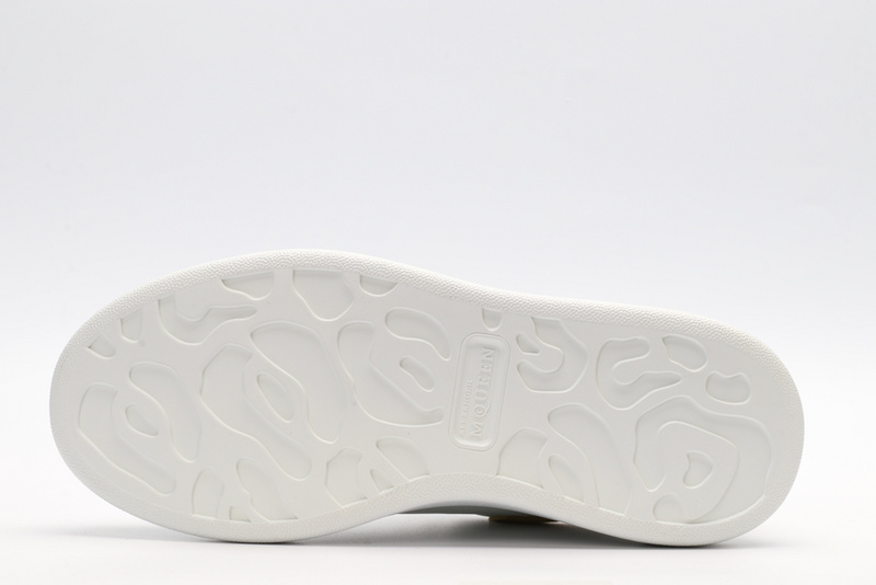 MCQUEEN OVERSIZED SNEAKER