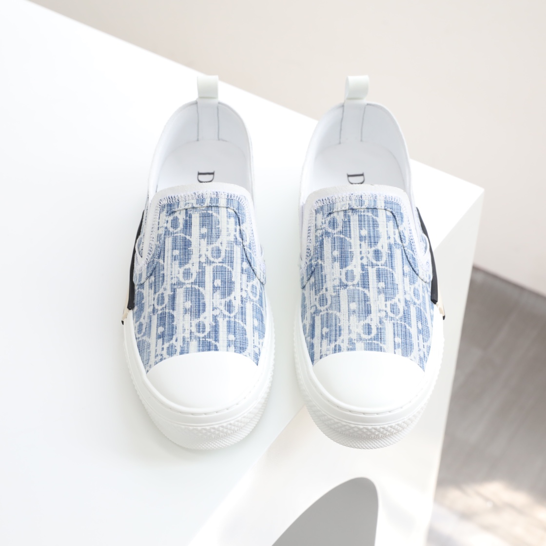 DIOR B23 SNEAKER