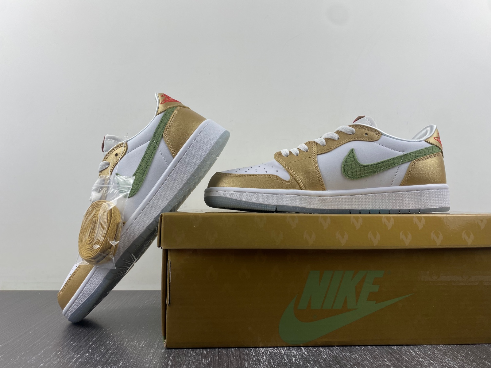 Air Jordan 1 Low OG BG "Chinese New Year" FQ6593-100