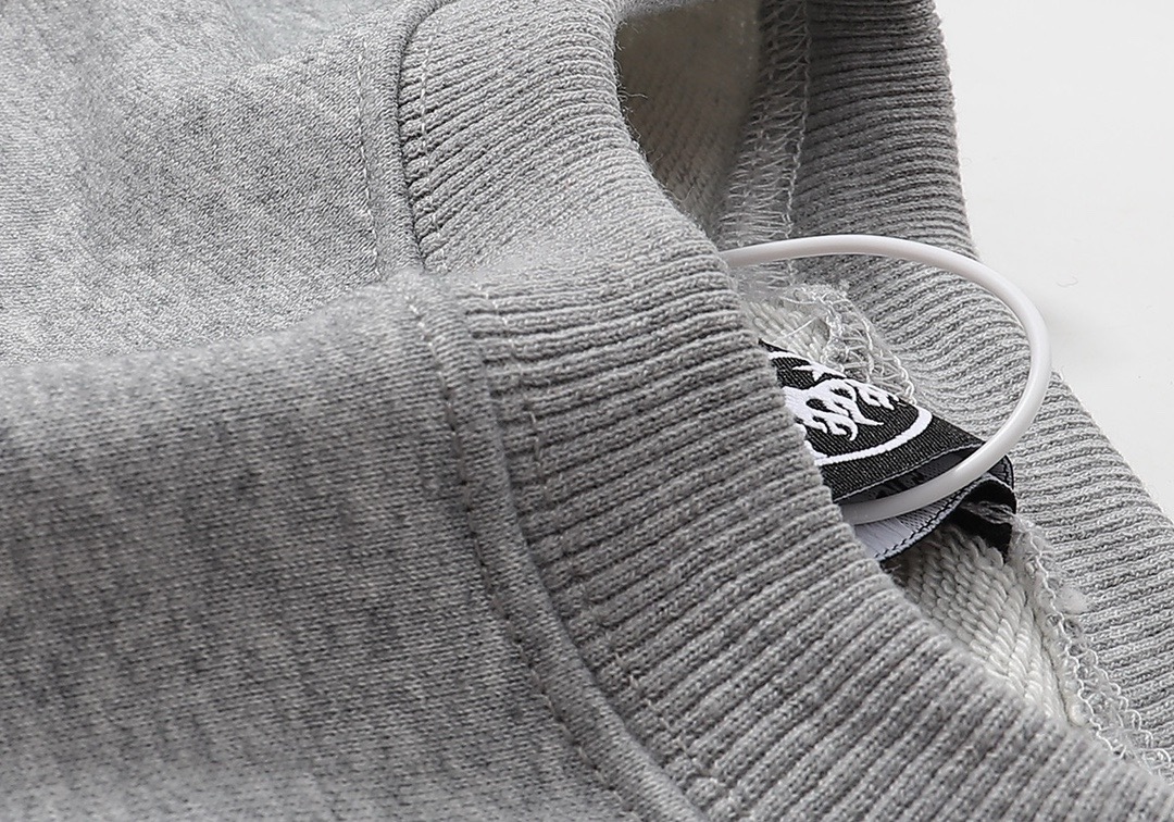 HELLSTAR long SLEEVE 2403009