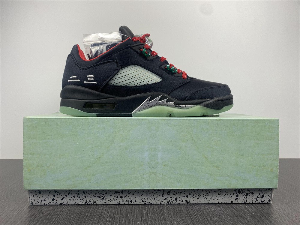 Air Jordan 5 Retro  Anthracite DM4640-036