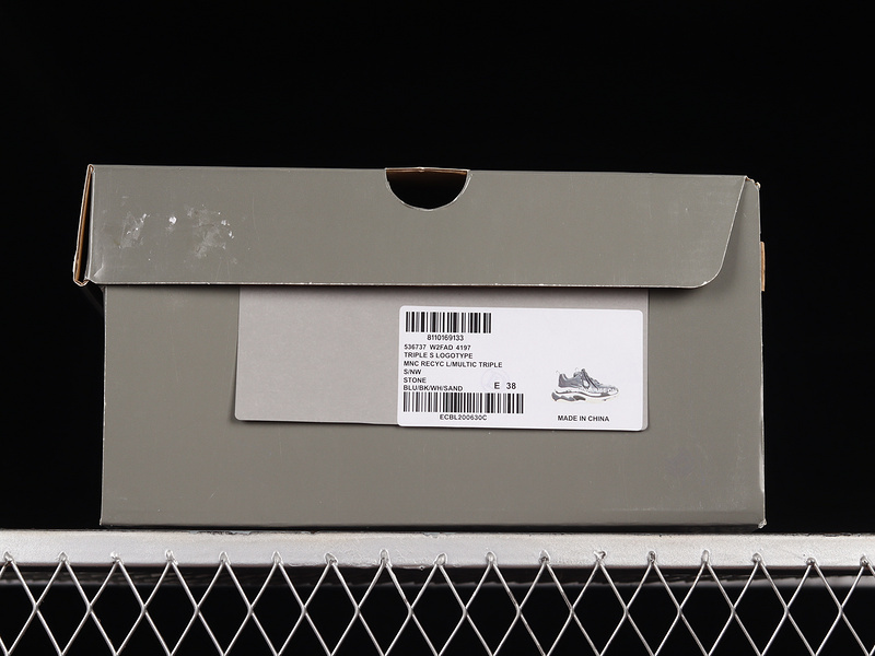 Balenciaga TRIPLE S TRAINER