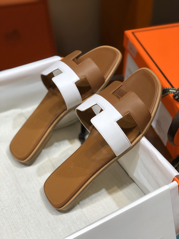 ORAN SANDAL