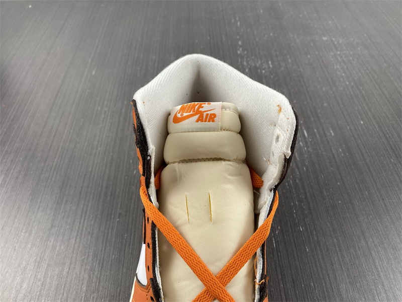 Air Jordan 1 High OG WMNS “Starfish” DO9369-101