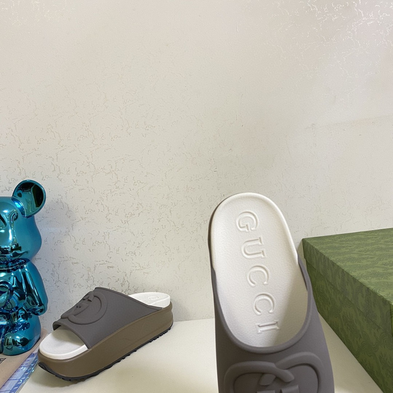 Gucci slide (EU35-EU45)