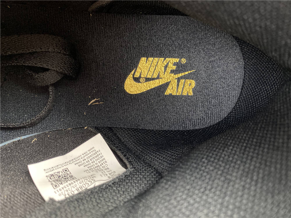 Air Jordan 1 Retro High OG Black/Metallic Gold 555088-032