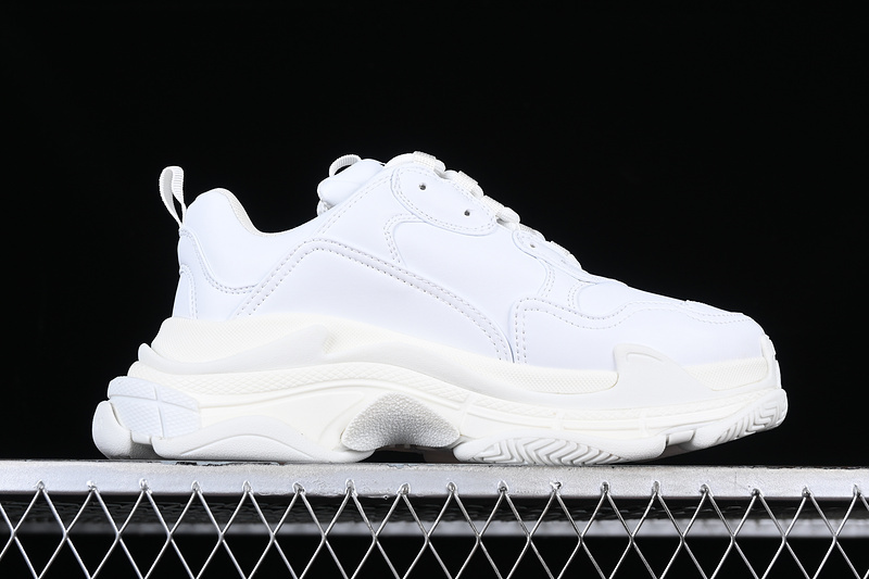 Balenciaga TRIPLE S TRAINER