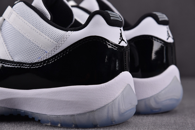 Air Jordan 11 Retro Low Concord 528895-153