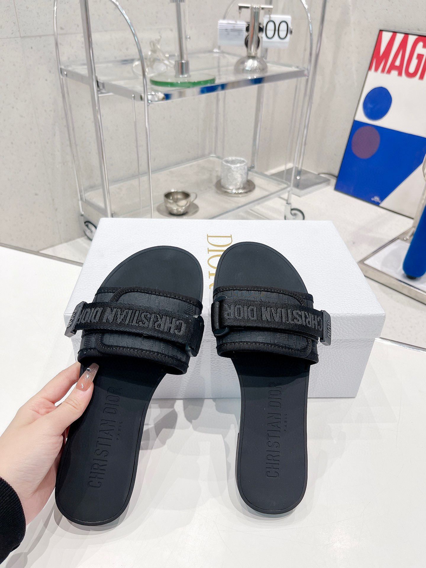 DIOR  EVOLUTION SANDAL