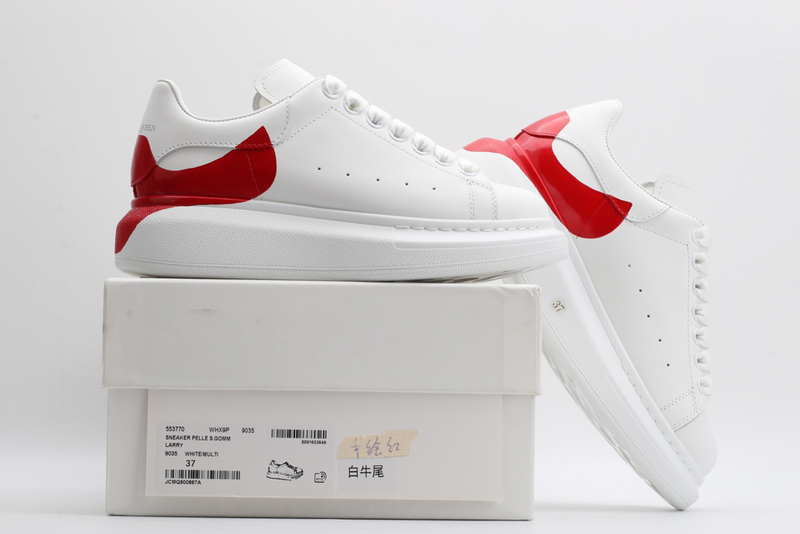 MCQUEEN OVERSIZED SNEAKER