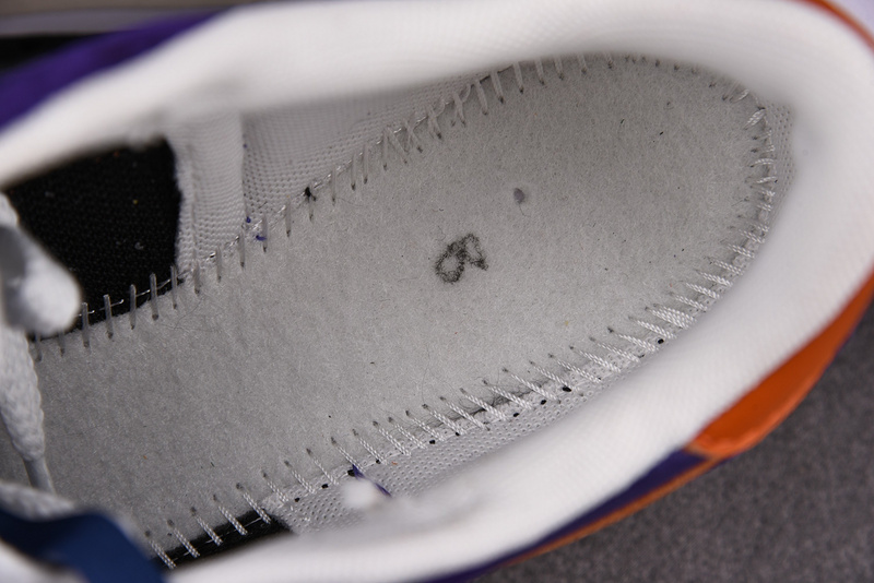 Nike Vaporwaffle sacai Sesame Dark Iris DD1875-500