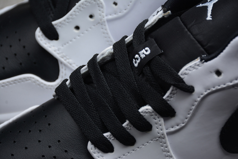 Air Jordan 1 Retro Low GS 