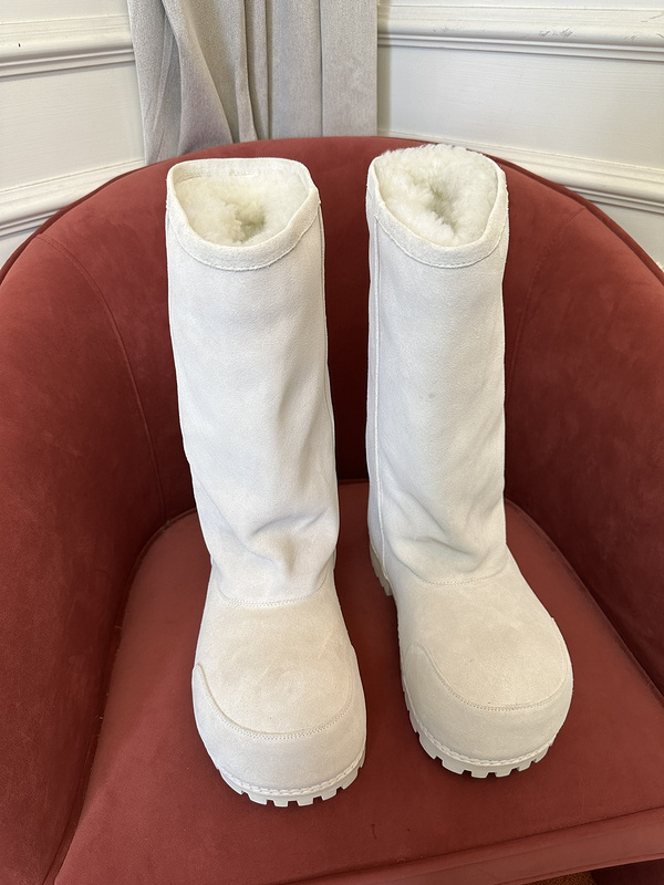 Balenciaga Winter Boots (High-Top)